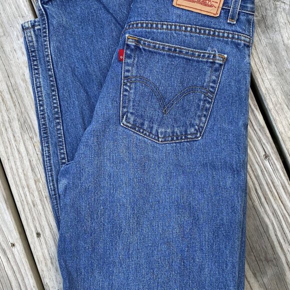 Women's Levi's 550 Classic Relaxed Fit Tapered Leg Jeans Size 12 M (30.5 x 31 ) - Picture 2 of 8